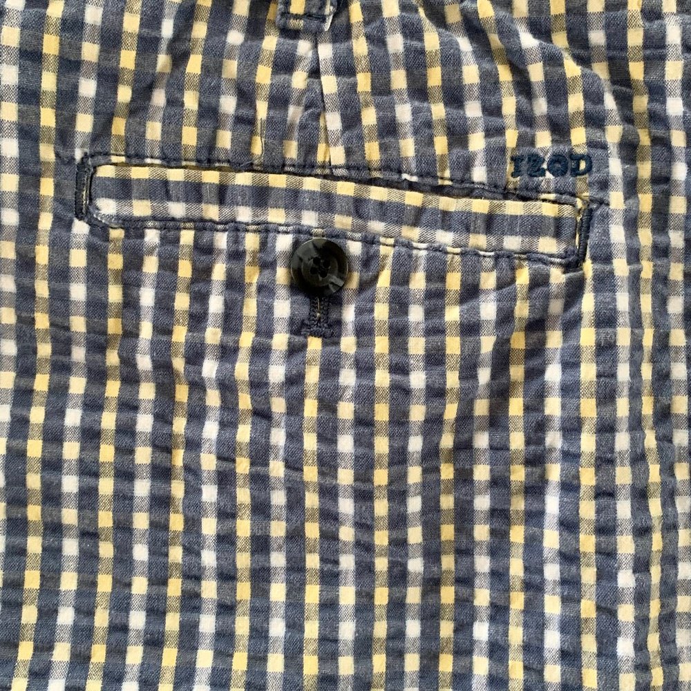 IZOD checkered shorts, 38 waist